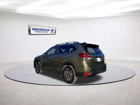 Used 2024 Subaru Forester Limited image 5