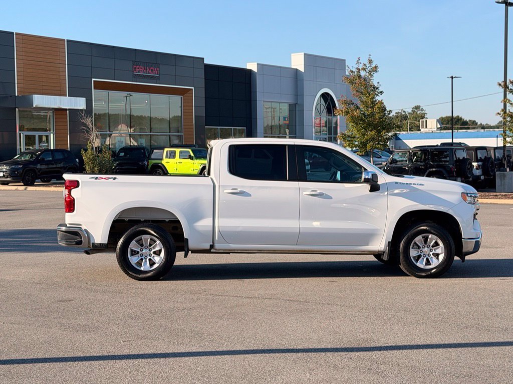 Used 2026 Chevrolet Silverado 1500 LT AWD/4WD image 8