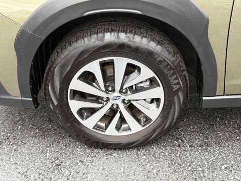 Certified 2025 Subaru Outback Premium w/ Popular Package #1A image 10