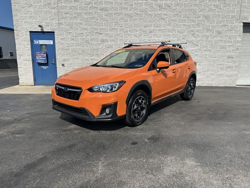Used 2019 Subaru Crosstrek 2.0i Premium w/ Popular Package #2 AWD/4WD image 2