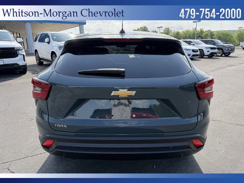 New 2026 Chevrolet Trax LS w/ LS Convenience Package FWD image 6