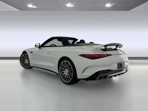 New 2026 Mercedes-Benz SL 63 AMG S e Performance 4MATIC image 3