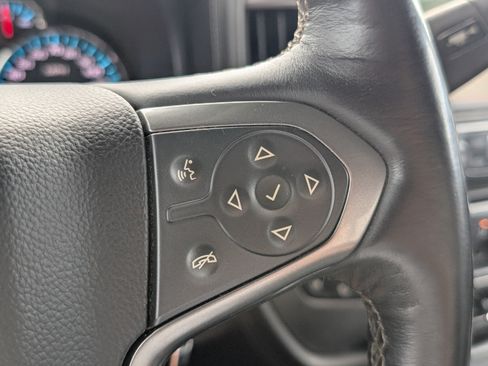 Used 2018 Chevrolet Silverado 1500 LTZ Z71 w/ LTZ Plus Package AWD/4WD image 25