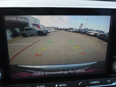 Certified 2023 Nissan Rogue SV FWD image 28