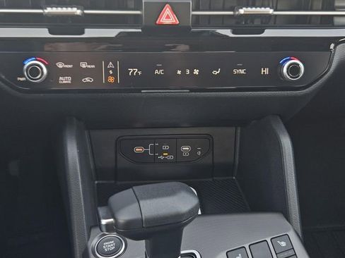 New 2026 Kia Sportage EX FWD image 20