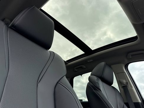 Certified 2024 Acura MDX SH-AWD w/ Technology Package image 22
