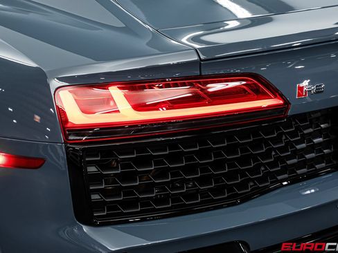Used 2022 Audi R8 V10 performance RWD image 19