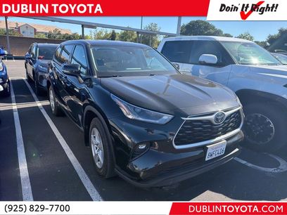 Used 2021 Toyota Highlander LE