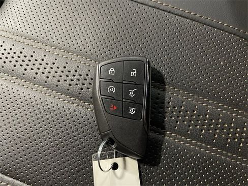 Used 2025 Chevrolet Tahoe High Country w/ Sun And Tow Package image 36