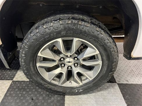 Used 2020 Chevrolet Silverado 1500 RST image 15