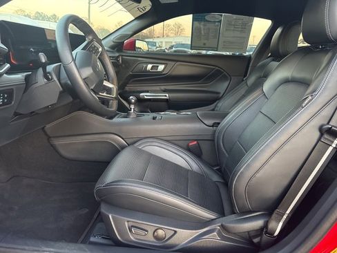 Used 2024 Ford Mustang GT Premium image 10