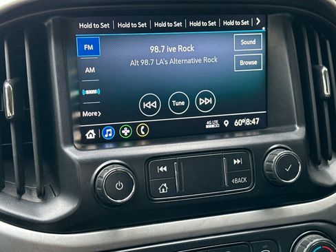 Used 2021 Chevrolet Colorado LT image 24