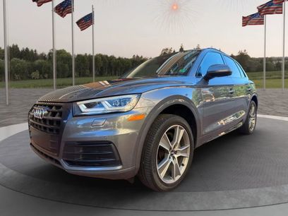 Used 2019 Audi Q5 2.0T Premium Plus w/ Premium Plus Package