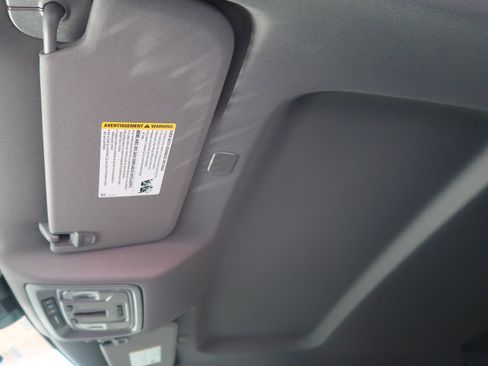 Used 2025 Chevrolet Silverado 1500 LTZ w/ Technology Package image 17