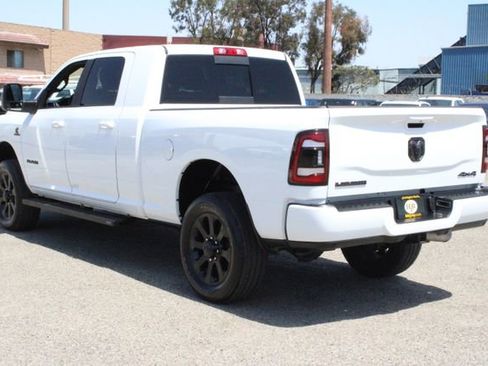 Used 2024 RAM 2500 Laramie w/ Night Edition AWD/4WD image 6