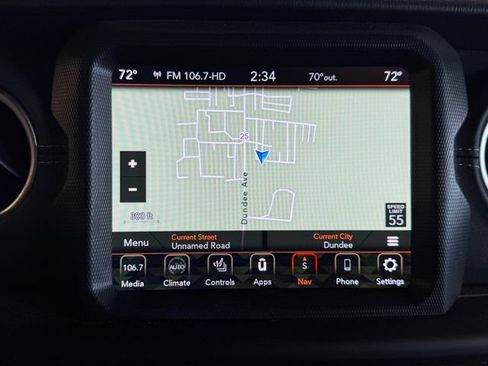Used 2023 Jeep Wrangler Unlimited Sahara AWD/4WD image 32