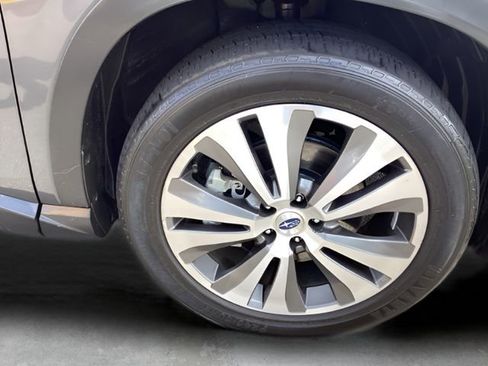 Used 2019 Subaru Ascent Touring image 29