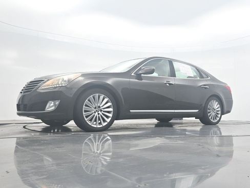 Used 2016 Hyundai Equus Signature RWD image 25