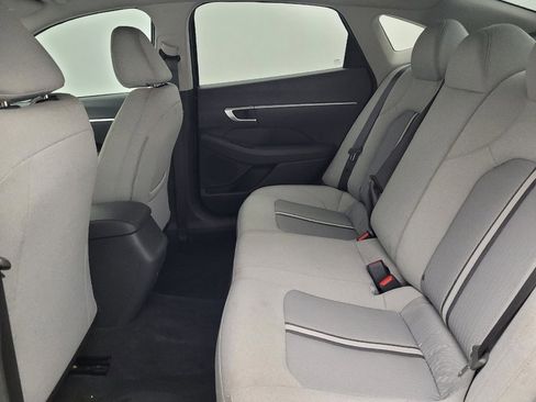 Used 2021 Hyundai Sonata SE image 18