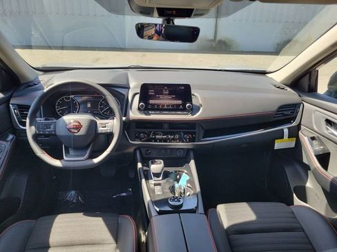 New 2026 Nissan Rogue SV AWD/4WD image 22