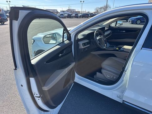 Certified 2021 Lincoln Nautilus Reserve w/ Class II Trailer Tow Package image 14