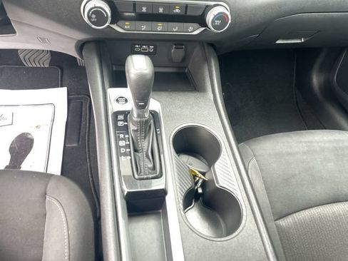 Used 2025 Nissan Altima 2.5 SV FWD image 26