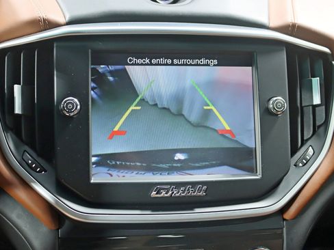 Used 2014 Maserati Ghibli S Q4 AWD/4WD image 18