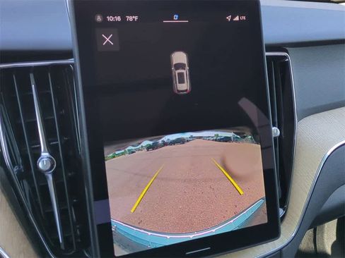 New 2026 Volvo XC60 B5 Core w/ Protection Package Premier image 29