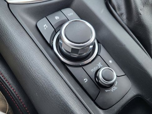 Used 2019 FIAT 124 Spider Classica RWD image 34