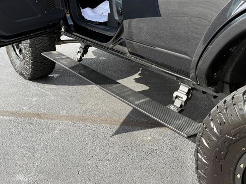 Used 2022 Ford Bronco 4-Door w/ Sasquatch Package image 7