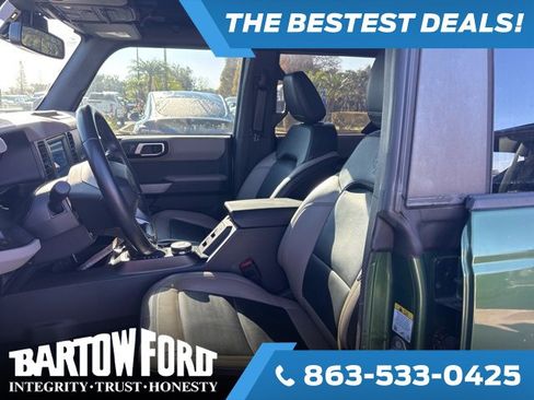 Used 2023 Ford Bronco Wildtrak image 9
