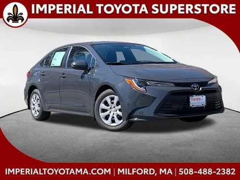 New 2026 Toyota Corolla LE FWD image 1