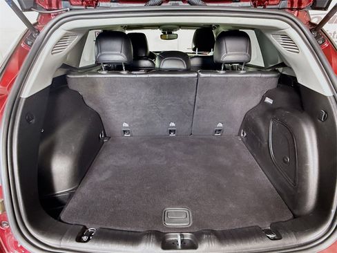 Used 2022 Jeep Compass Limited w/ Sun and Sound Group image 30