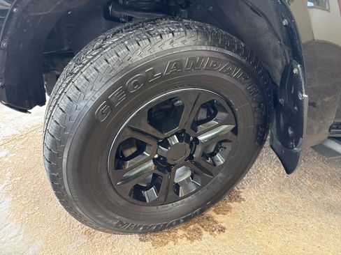 Used 2023 Toyota 4Runner SR5 image 4