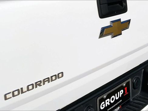 Used 2016 Chevrolet Colorado Z71 image 30
