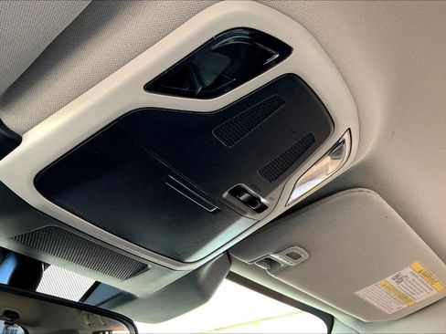 Used 2023 Subaru Outback image 27