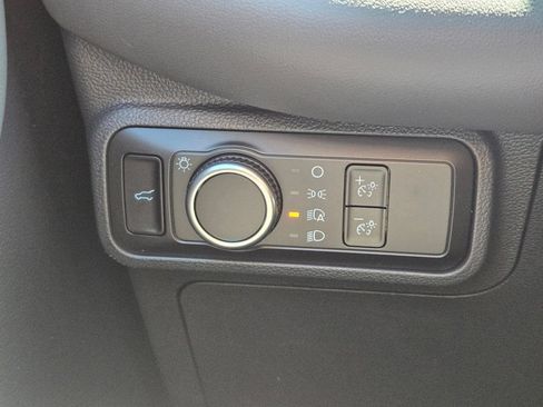 New 2026 Ford Explorer Active RWD image 24