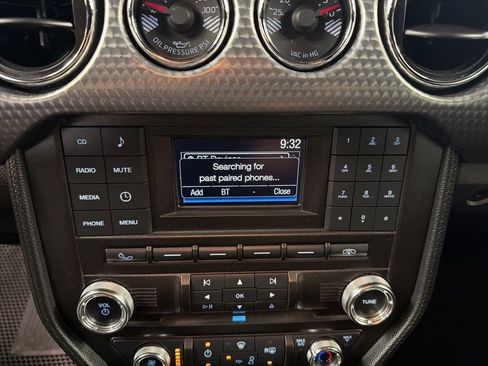Used 2017 Ford Mustang GT w/ GT Performance Package RWD image 10