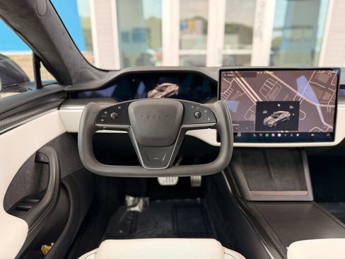 Used 2022 Tesla Model S Plaid AWD/4WD image 42