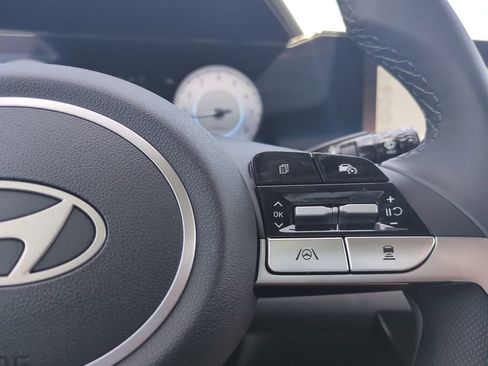 New 2026 Hyundai Elantra Limited FWD image 33