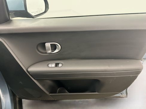 Used 2024 Hyundai Ioniq 5 SE AWD/4WD image 33