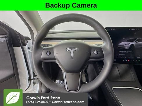 Used 2024 Tesla Model Y Long Range AWD/4WD image 10