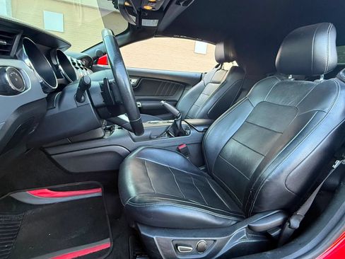 Used 2016 Ford Mustang Premium RWD image 10