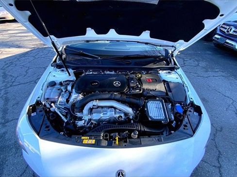 Used 2025 Mercedes-Benz CLA 250 4MATIC image 26