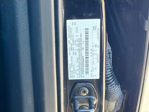 Used 2023 Ford F150 XLT image 28