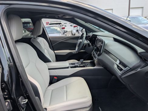 Used 2024 Lexus RX 350 Premium w/ Convenience Package AWD/4WD image 11
