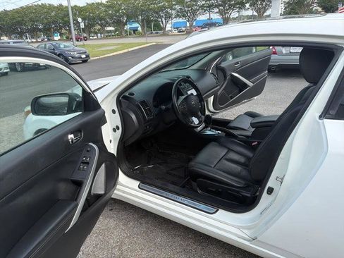Used 2013 Nissan Altima 2.5 S w/ Premium Pkg FWD image 11