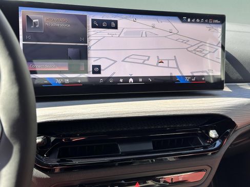 New 2026 BMW 430i Convertible w/ M Sport Package image 16