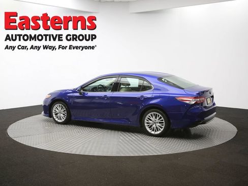 Used 2018 Toyota Camry XLE image 59