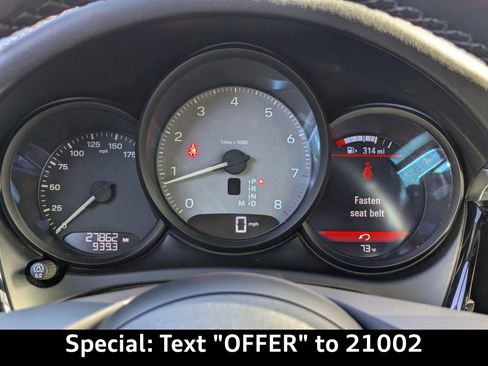 Used 2022 Porsche Macan S image 36